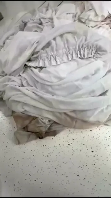Perdele aduse la spălat